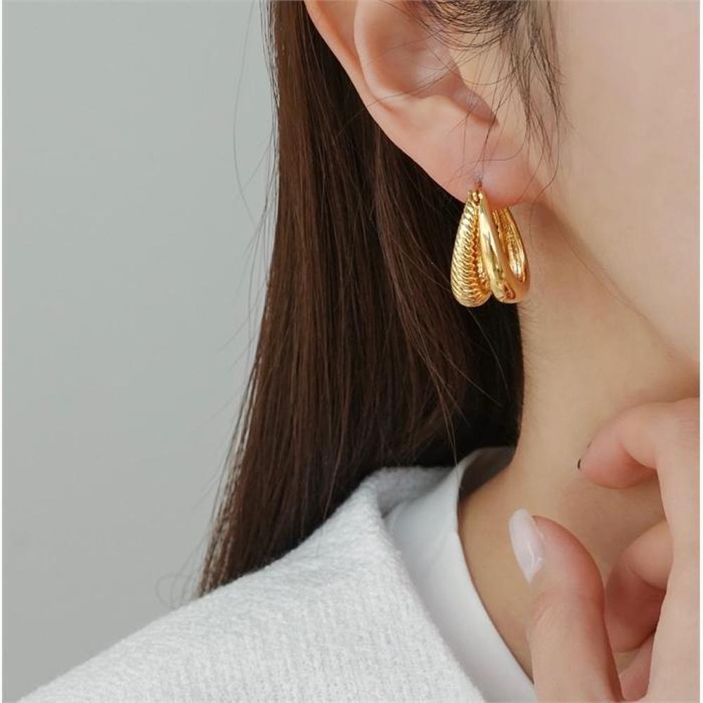 [Pretty] Two-Style 24K Gold-Plated Earrings (8203256)