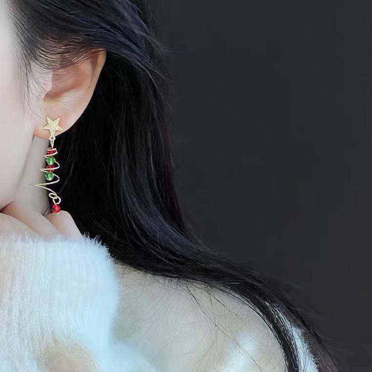 Handmade European & American Christmas Tree Earrings - Festive Holiday Jewelry Gift