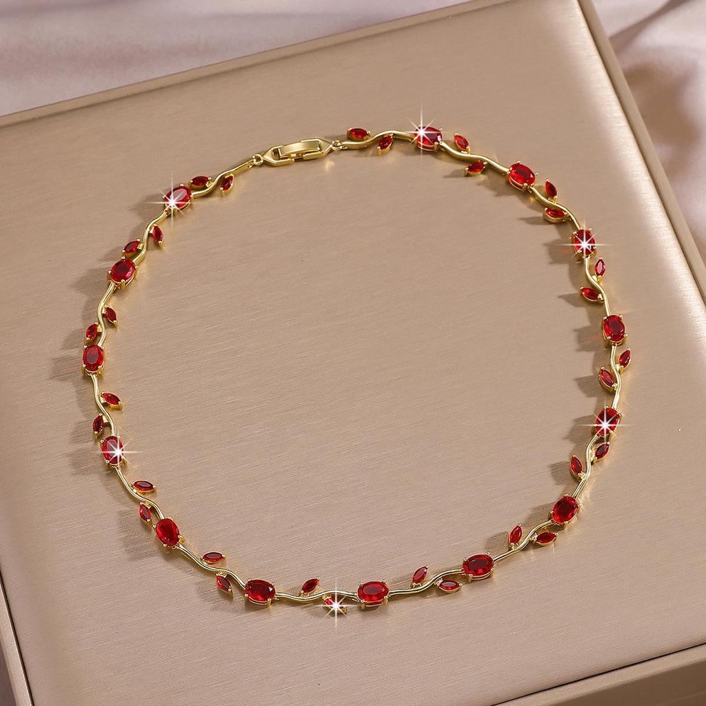 Bracelet Feuille Plaqué Or avec Incrustations de Zircon Hachuré et de Diamant