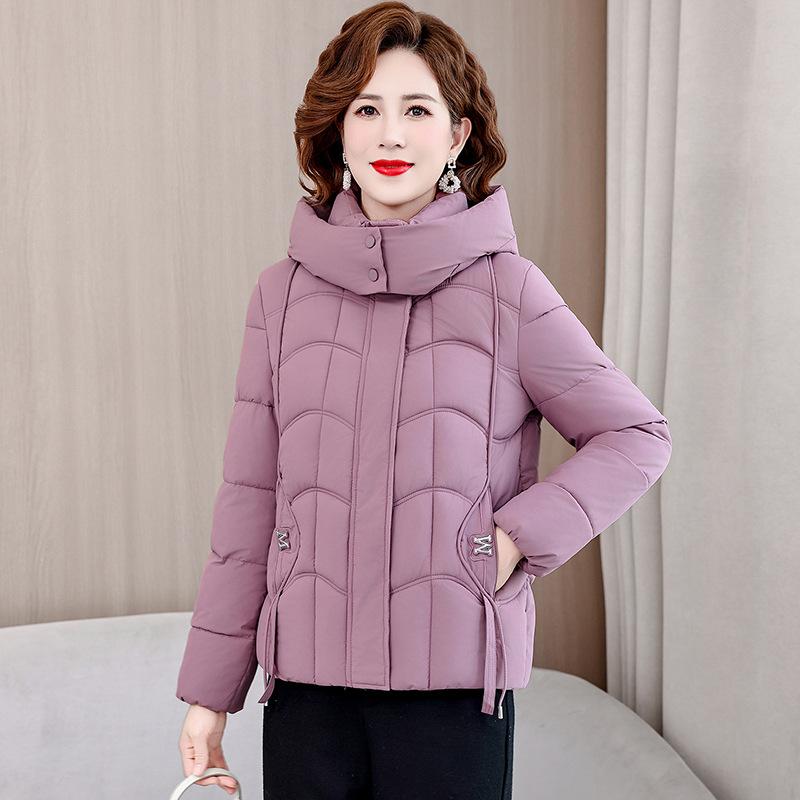 Fashion warm thickened short middle-aged and elderly hooded down cotton clothes, small thickened mother clothes in winter