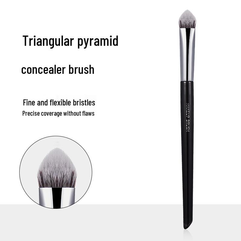 GECOMO Cone Concealer Brush for Acne, Dark Circles, Tear Troughs & Highlighting