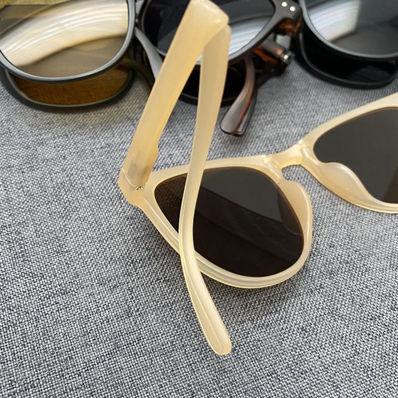 Women'S Fashion Folding Sunglasses Women'S Brand Designer Glasses Oval Glasses Lady Retro Sunglasses Uv400 Protect