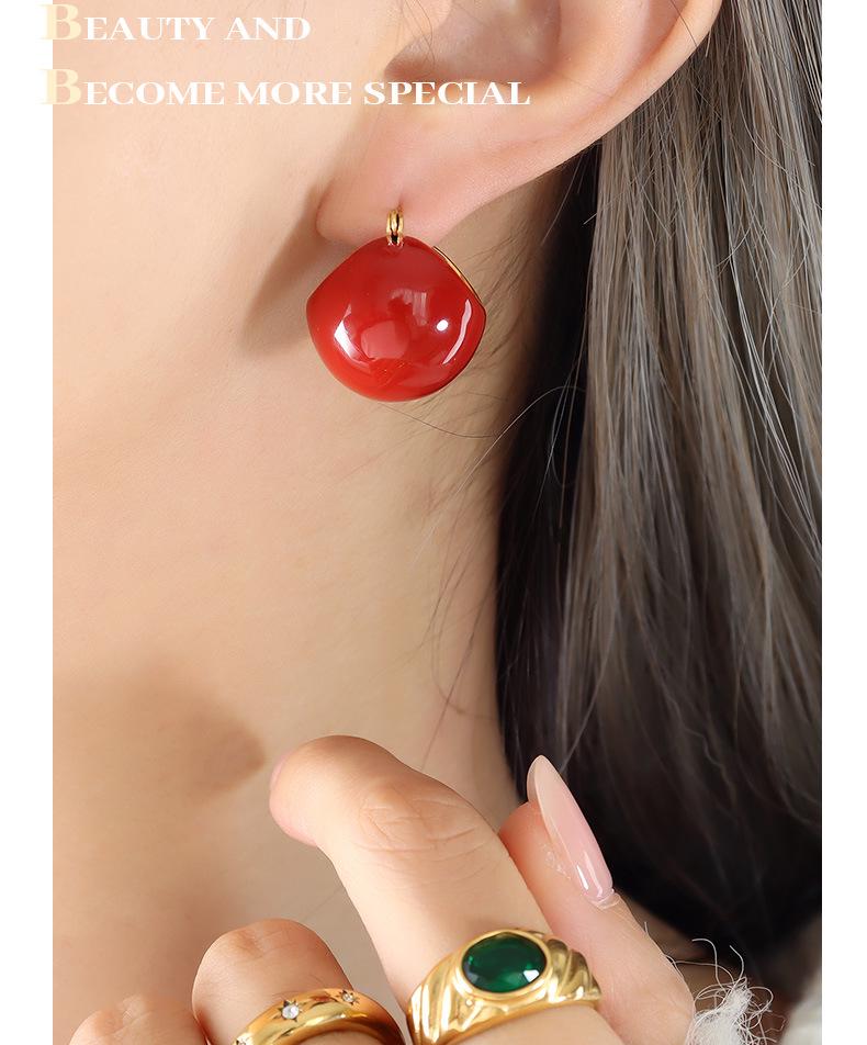 Unisex Red and Green Enamel Trendy Versatile Christmas Ear Cuffs Earrings