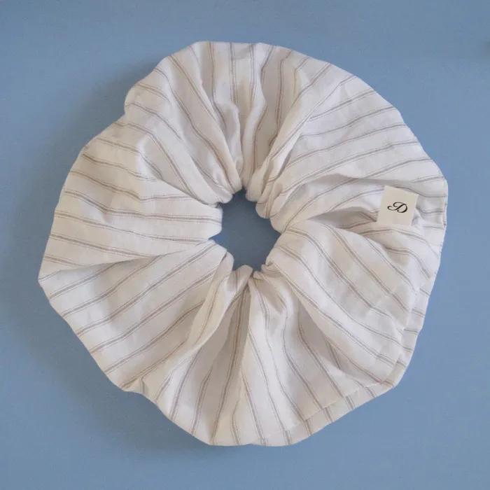 Pure Stripe Scrunchie (Brown)