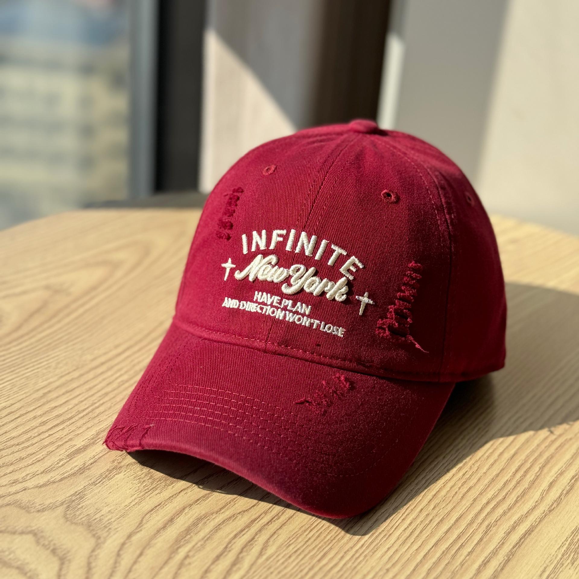 

Soft-top baseball cap for women with a high-end feel, three-dimensional letter embroidery, stylish and versatile hat for both men and women Adult54-60Adjustable вина червоного кольору