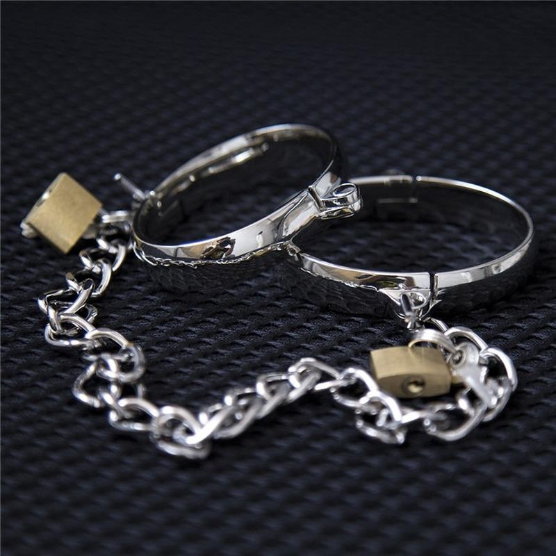 Stainless Steel Restraint Handcuff Shackle Ankle Wrist Cuffs Padlock  Slave Restraint Fantasy Sexy Game Sex Toys for Couples