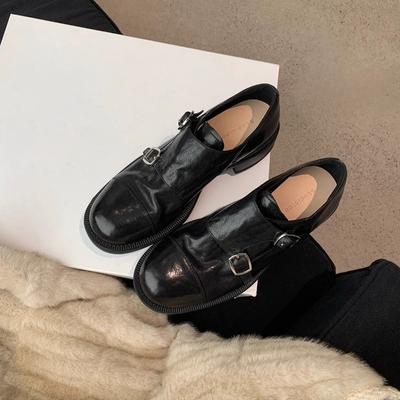 Single Shoes with Double Buttons, Round Toe and Thick Heels for Women