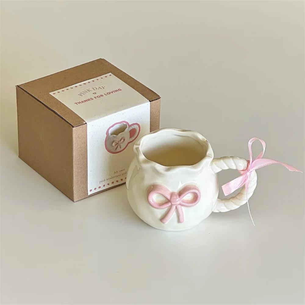 

Cute Pink Relief Bow Ceramics Mug Cups Coffee Milk Drinks Ceramics Handle Cup with Box Girls Gift 301-400ml