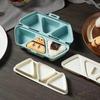 Moule à Onigiri Triangle 6 Cavités Boîte à Bento 2 en 1 Fabricant de Boules de Riz avec Couvercle Contenant Portable pour Repas Préparation Pique-nique Déjeuner Scolaire
