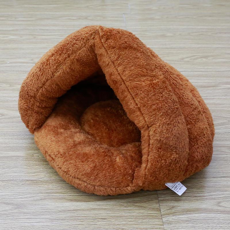 Four Seasons Semi-Enclosed Pet Bed: 3D Warm Cat and Small Dog Bed Slipper Mat