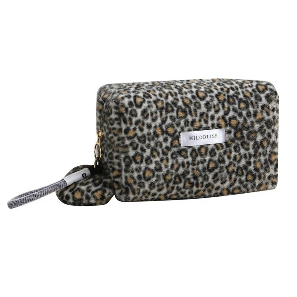 Fashion Fuzzy Makeup Bag Large Capacity Leopard Print Cosmetic Bag Portable Soft Travel Bag Cosmetic Storage
