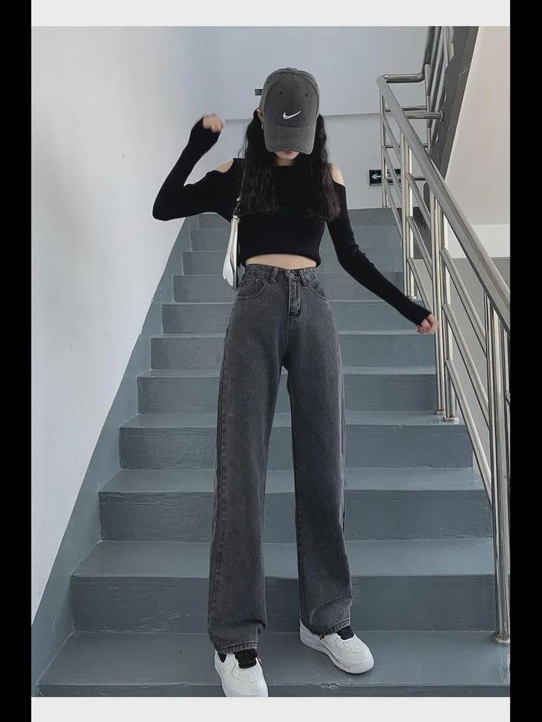 Women's Plush Wide-Leg Jeans: High-Waisted, Slimming, Loose Fit - Perfect for Autumn and Winter with a Warm Korean Style.