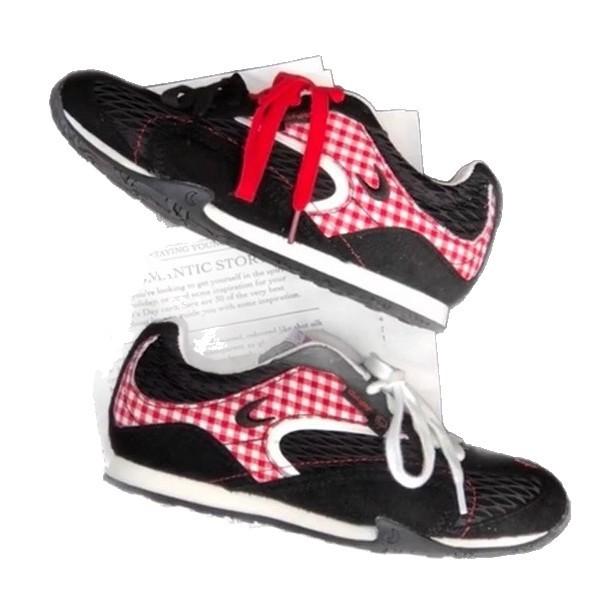 Retro Women's New Summer Mesh Breathable Outdoor Sports and Leisure Shoes Versatile Fishing Net Shoes