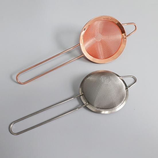 Feinmaschiges Küchensieb Edelstahl-Sieb Schaumlöffel mit Griff Multifunktionale Siebe für Lebensmittel Tee Reis Saft Mehl Backen