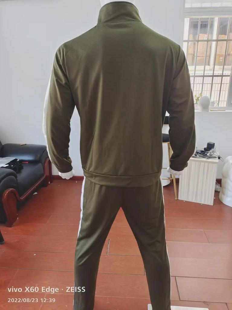 Customizable European and American Autumn/Winter Hooded Sports Suits for Young Men