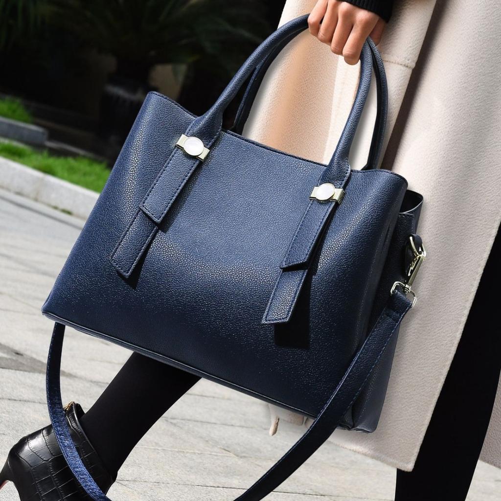 Handbags, Fashionable And Temperamental Women's Bags, Versatile Large-capacity Tote Bags, High-end Work And Commuting Shoulder Bags
