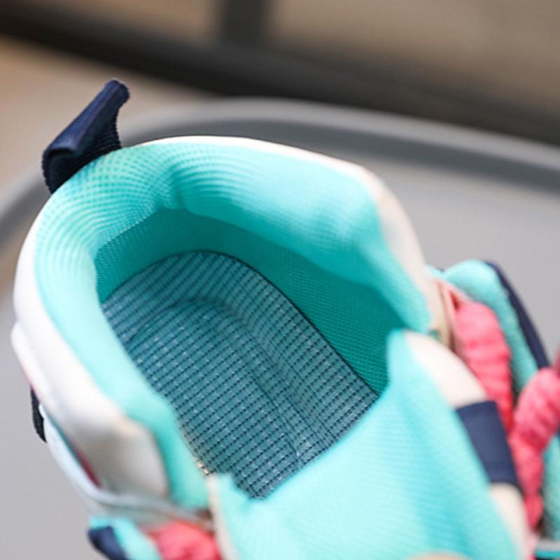 Весенние новые повседневные туфли для мальчиков и девочек с однотонной подошвой — фото 15