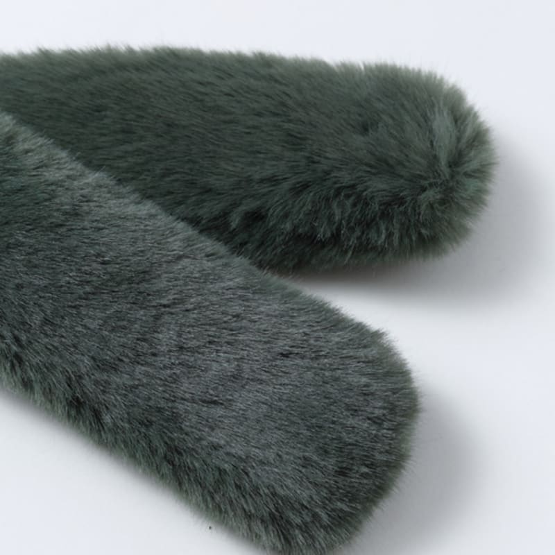 LALA Fur Scarf Petite Green