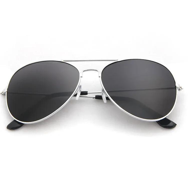 

New Vintage Pilot Sunglasses for Men Metal Frame Women Sun Glasses Fashion Oculos Masculino Outdoor Shades Sunglasses UV400 серебряный серый