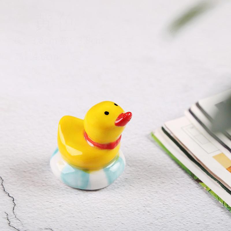 Cute Duck Ceramic Chopstick Holder Tableware Japanese Underglaze Restaurant Simple Oval Spoon Bracket Utensil for Kitchen