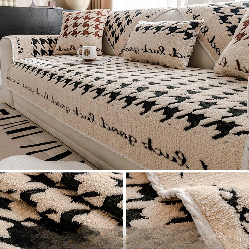 Solid Wood Mahogany Sofa Cushion Universal Four Seasons Sponge Cover JUEoth Durable Comfortable Sofa Protector 70*70cm
