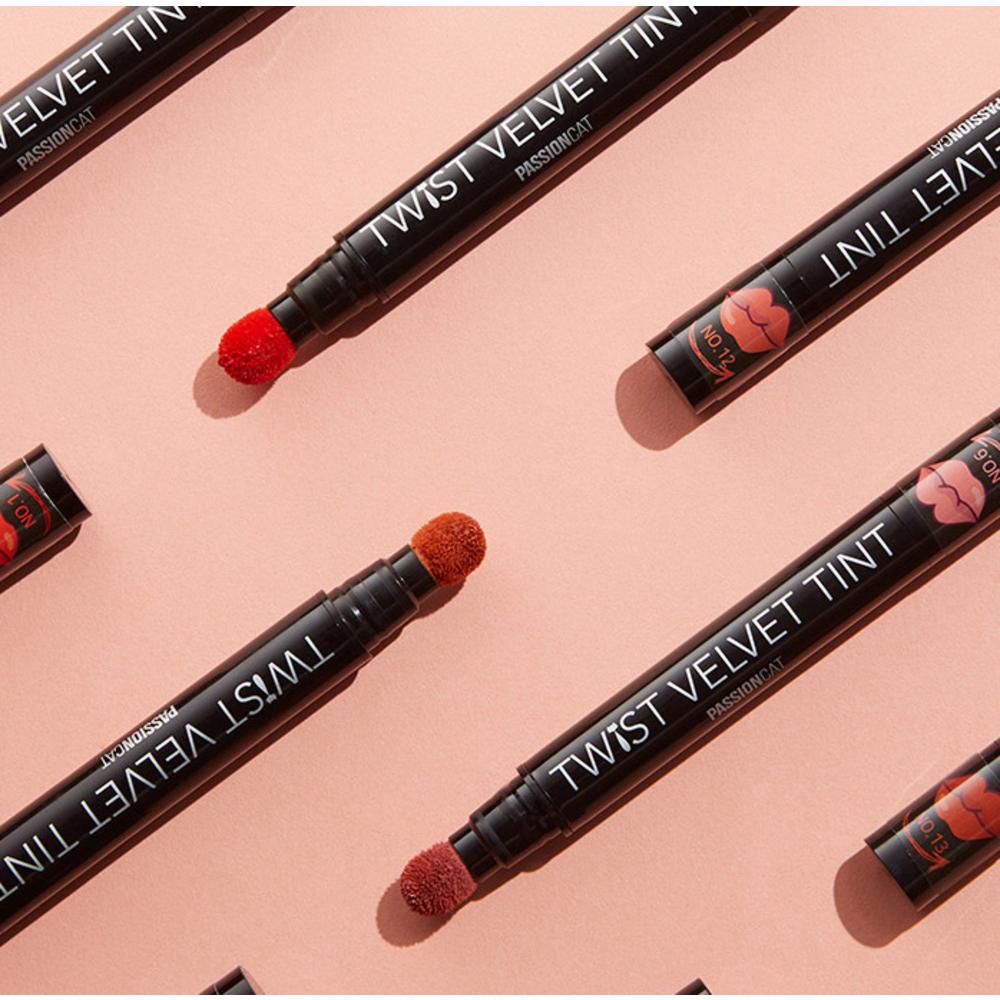 Fashion Cat Twist Velvet Tint 3.5g, No. 7 With Coral, 1 Piece
