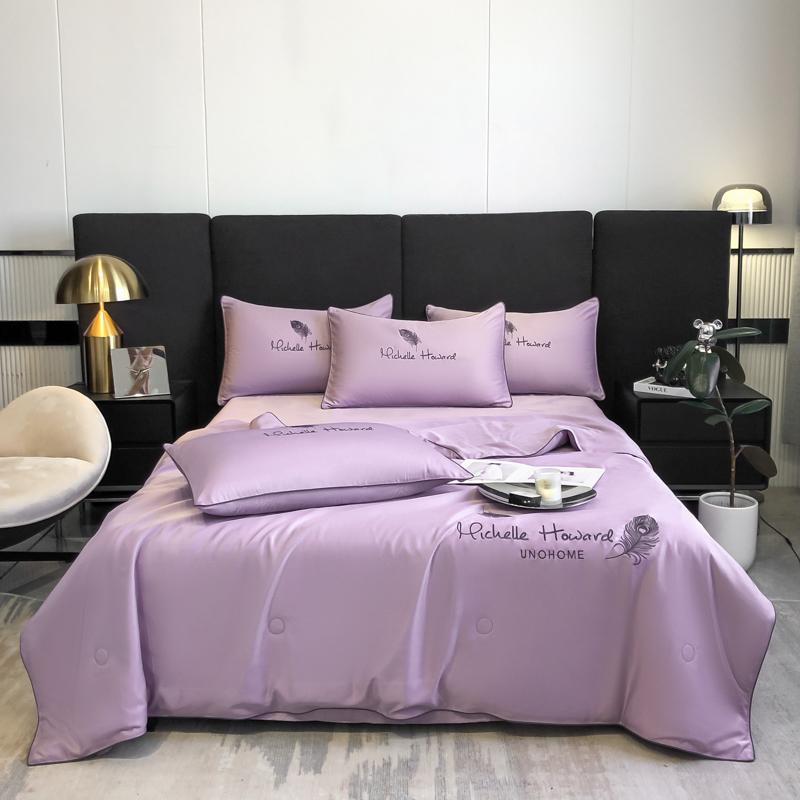 New Summer Cool Quilt Washable Ice Silk Feather Embroidery 4 Piece Bedding Set Queen Size
