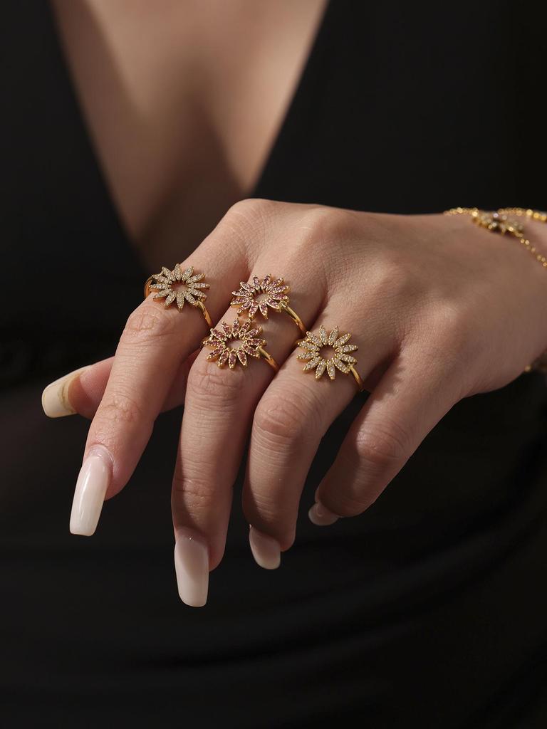 Qiong Yao Sunflower Zircon Sparkle Jewelry Set: Bracelet, Necklace & Ring - High-End Unique Design, Colorfast.