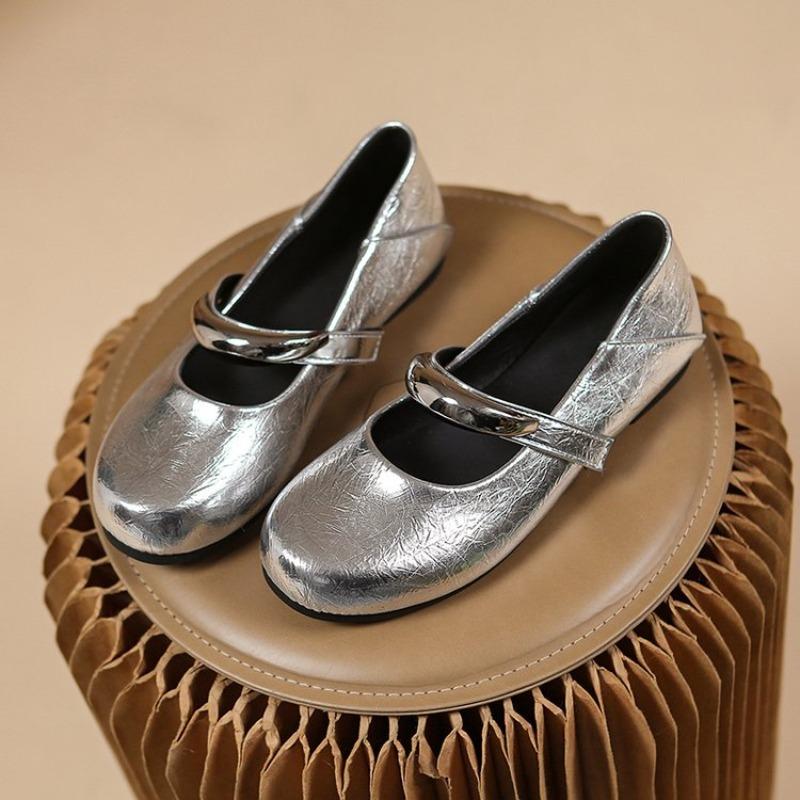 2026 Women Flats Soft Leather Mary Janes Shoes Low Cut Slip-On French Vintage Style Shoes Women Round Head Rubber Sole Loafers