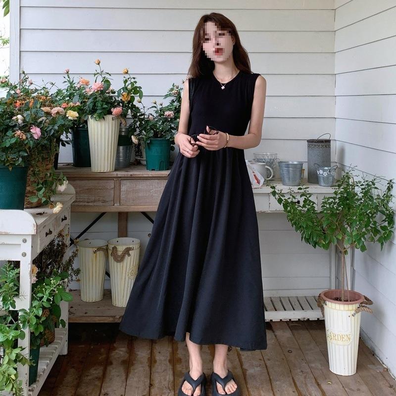 Real Shot, Hepburn Style Coffee Break French Black Suspender Vest Dress Women's New Summer Temperament Dress