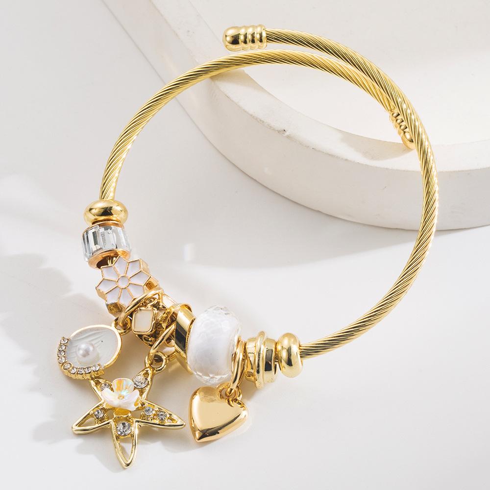 Women Adjustable Bracelet Rhinestone Stars Shells Pendant Bangle