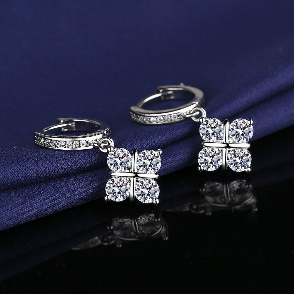 White Zirconia Four Leaf Clover Luxury Engagement Girl Earrings