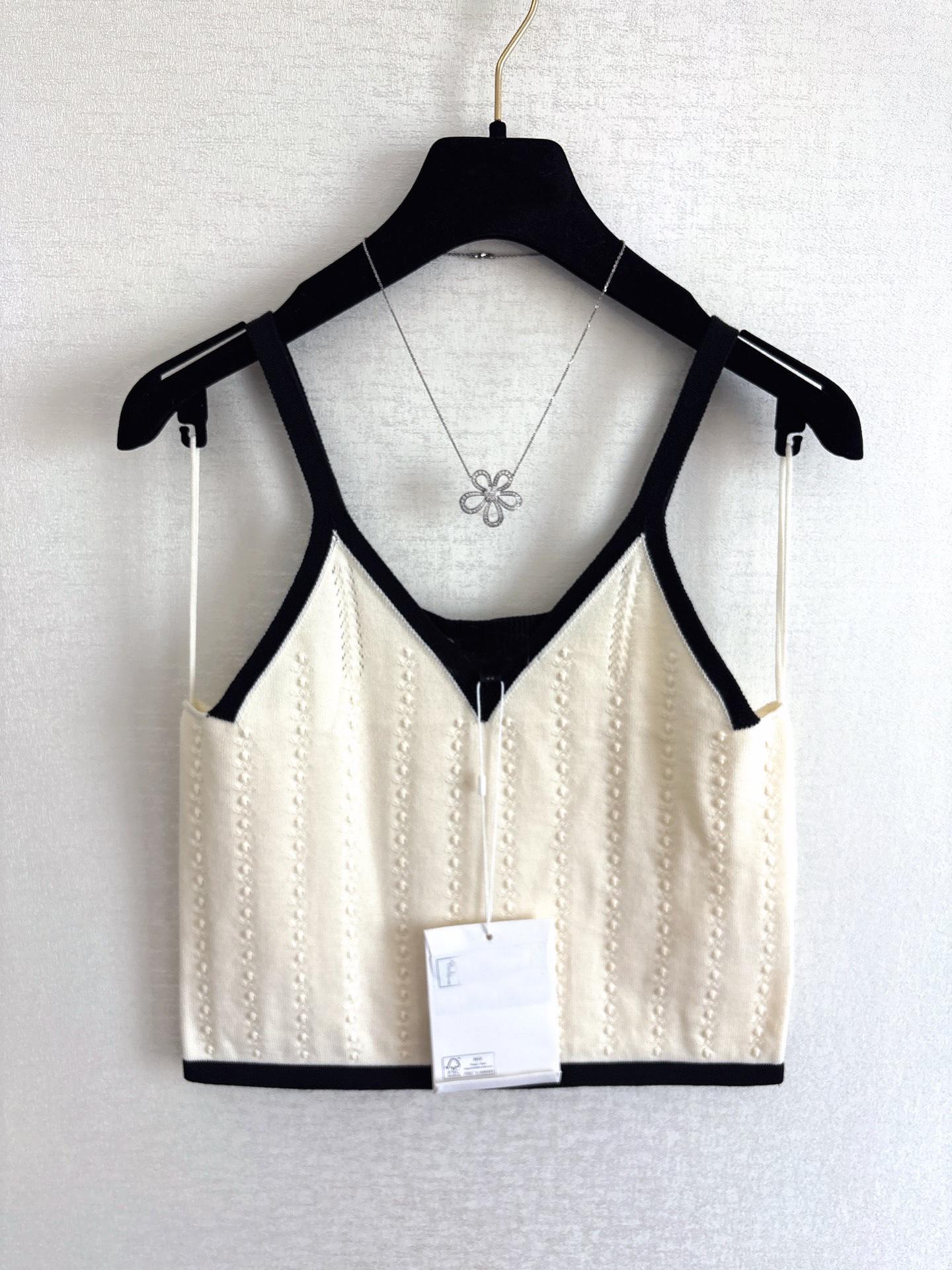 

Spring/Summer Sleeveless Knit Camisole Vest - Versatile Inner & Outer Layer L