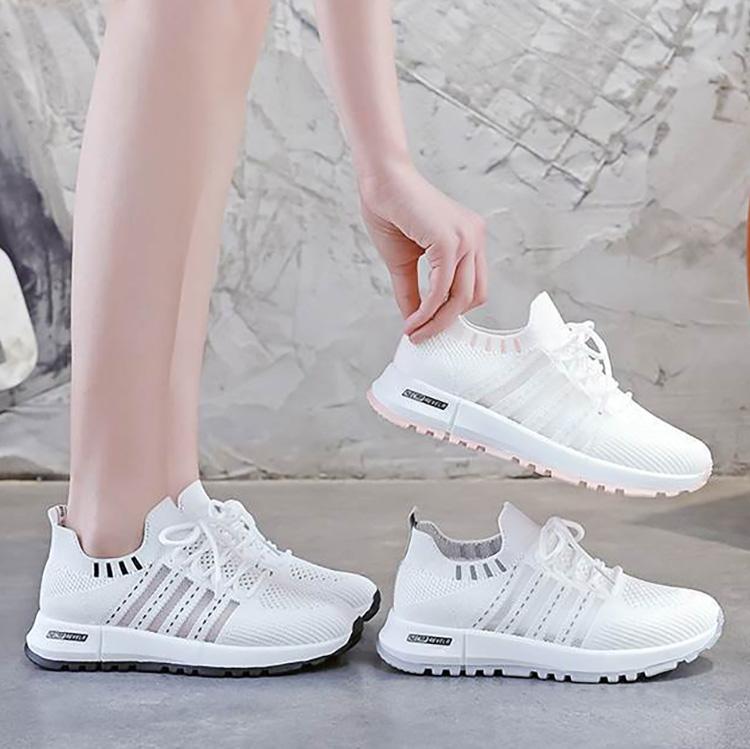 Women's Breathable Sports Single Shoes Spring Casual Mesh Flyknit Sneaker Lightweight Little White Shoes 36-40