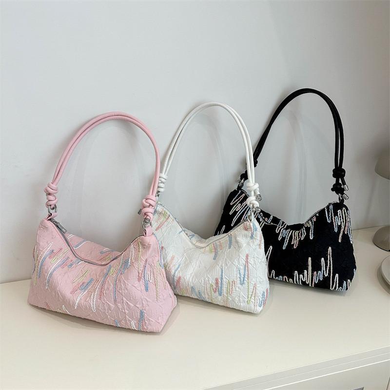 Urban Chic 2024 Summer Fashion Bag For Women Unique Design Stylish Handbag