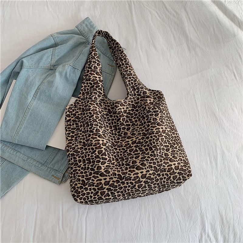 Leopard Print Tote Bag Women's Large Capacity Shoulder Bag Portable Underarm Bag
