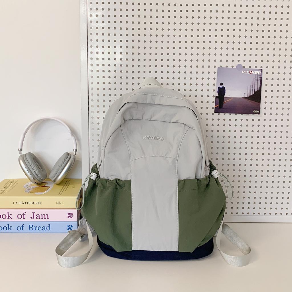 Schoolbag New Girls Backpacking Travel Lightweight High-value Versatile Backpack Advanced Sense Contrasting Color Splicing Fresh Small School Bag