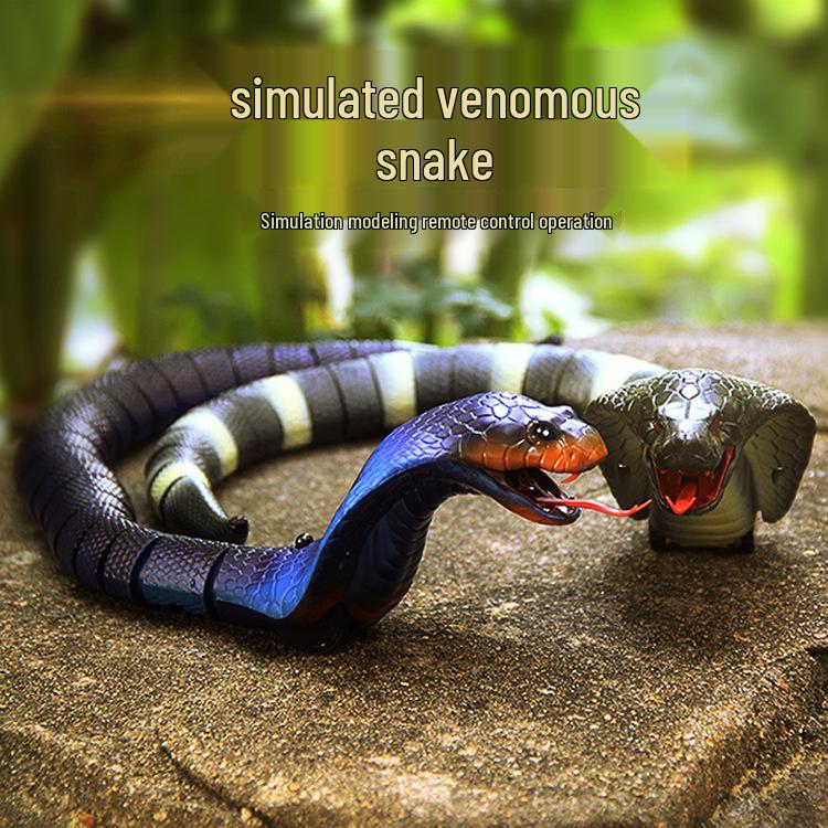 Realistic Remote Control Rattlesnake Toy: King Cobra Experience