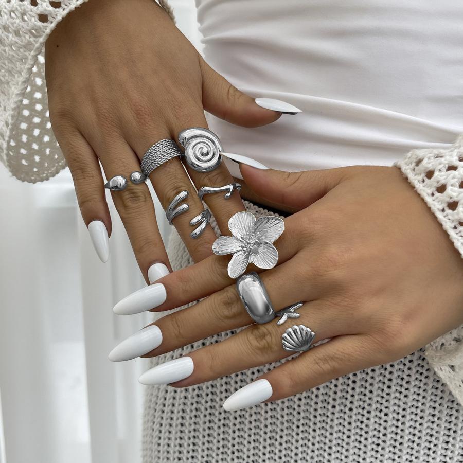 Fashionable Ladies' Ring Set Decoration Vacation Style Starfish Scallop Open Ring Ins Alloy Flower Ring Set Smooth Finish