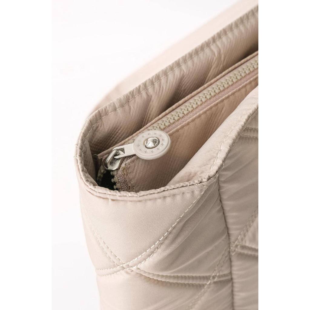 Gesteppte Schultertasche mit Riemen 1014-g5