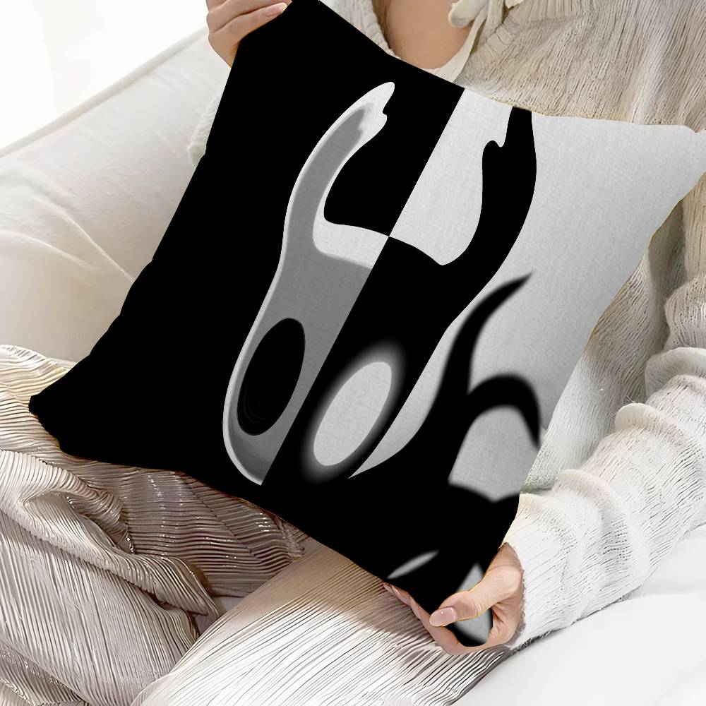 Anime H-Hollow K-Knight Kudde Gåva Hemmakontor Dekoration Sovrum Soffa Bil Kuddfodral 45x45