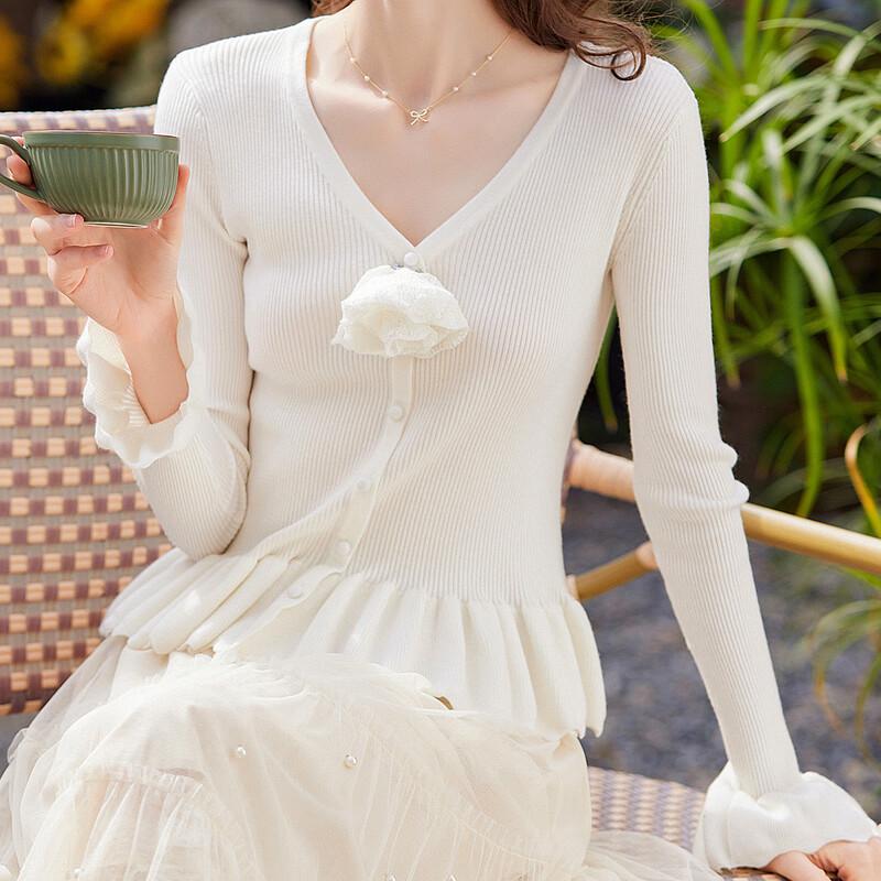 Bailuyu Women's V-Neck Ruffle Knit Sweater with Detachable Flower