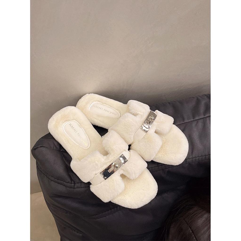 One-word metal decorative buckle flat bottom 2025 new fluffy slippers outer wear women's autumn and winter home warmth short plush cotton mop