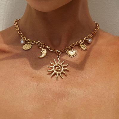 Vintage Relief Portrait Crescent Moon Pendant Necklace Female, Personalized Metal Chain Imitation Pearl Collarbone Chain