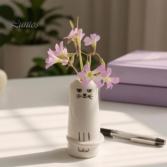 Small Fresh Cut Flower Vase Creative Cat Shaped Vase, Minimalist Cartoon Kitten Tabletop Planter for Dried Gifts Lovers Flowers, Mini Narrow