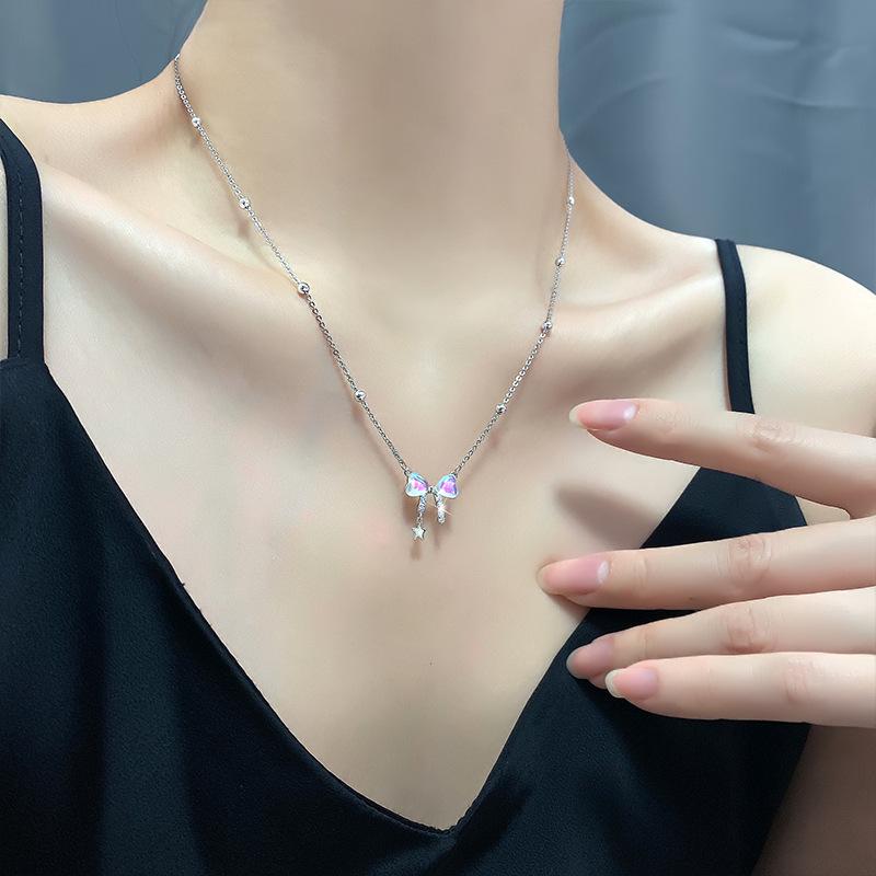 Halskette aus S925er Sterlingsilber mit hochwertiger, super funkelnder Diamant-Sternschleifen-Halskette, süße und farbenfrohe Liebes-Mondlicht-Steinschloss-Knochenkette