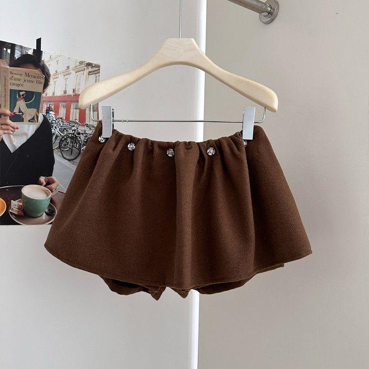 Unique Chic American Spicy Girl Woolen Low Waist Slimming Fluffy Half Skirt - Autumn Women s Short Skirt. XL (115-130 lbs)