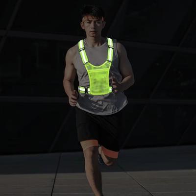 Elastische reflektierende Fahrradweste mit Handytasche Verstellbare Motorrad-Fahrweste Sicherheitsnetz Reflektierende Laufweste