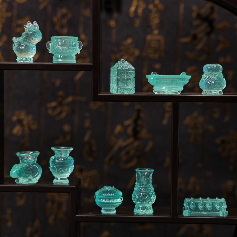 Micro-landscape Ornaments, Luminous Simulation Bronze Wares, Car Garden Landscaping Resin Craft Decorative Small Ornaments