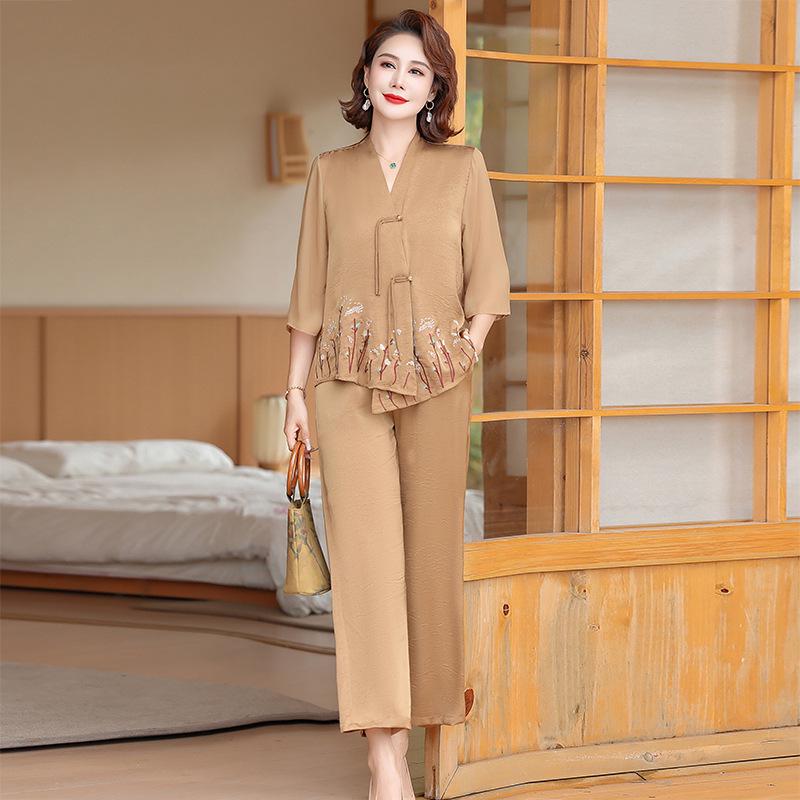 2024 New Women's Chiffon Blouse & T-Shirt Set for Middle-Aged & Elderly – Short Sleeve, Two-Piece Summer Fashion